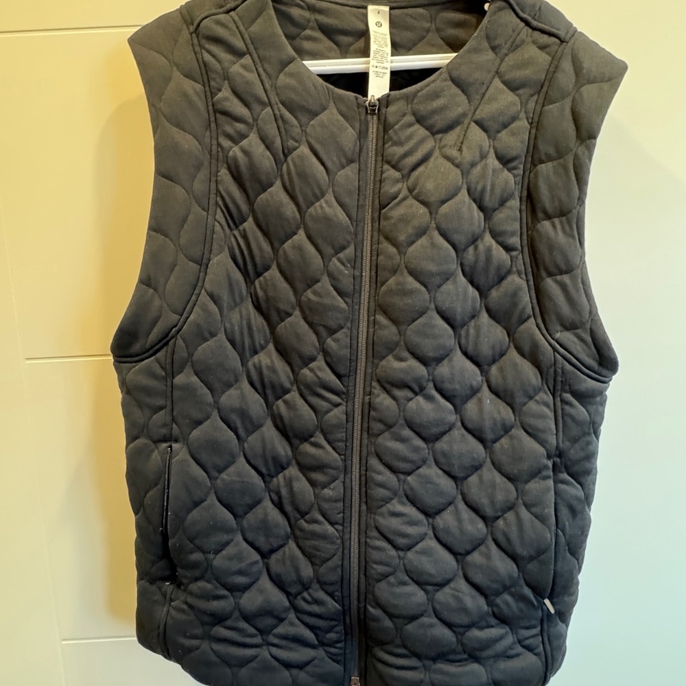 Lululemon Cap-Sleeve Quilted Vest - retails at $158